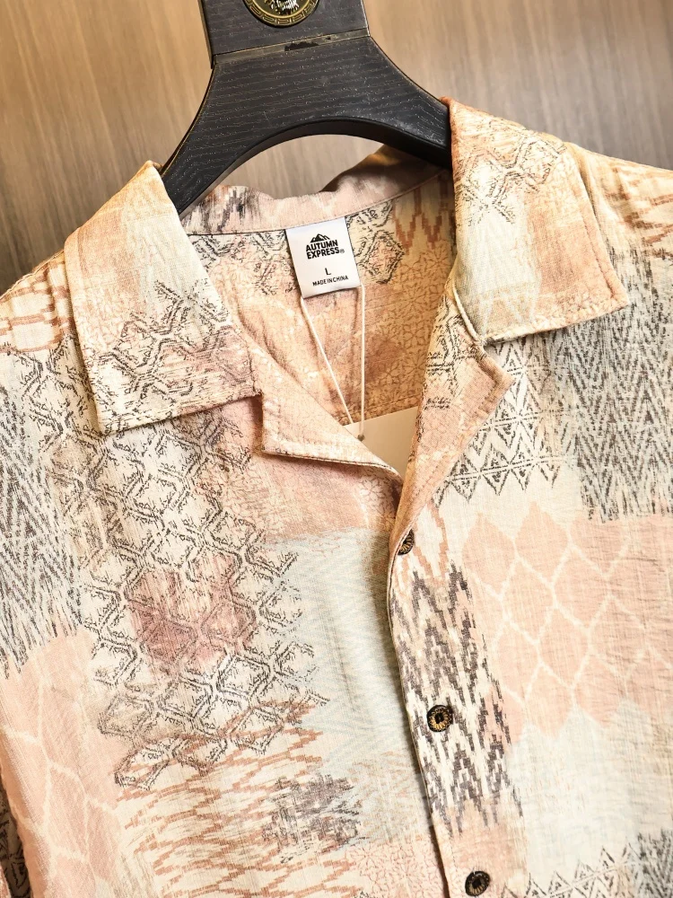Casual Fashion Cuban Collar Short Sleeve Shirt Men's Skin-friendly Breathable Standard Fit Summer Shirt Urban Style Button up