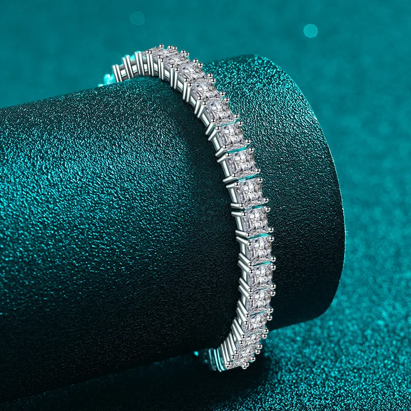 18K Real Platinum PT950 Full Moissanite Bracelet Women's Square Row Diamond Bracelet Exquisite Simple Luxurious Temperament