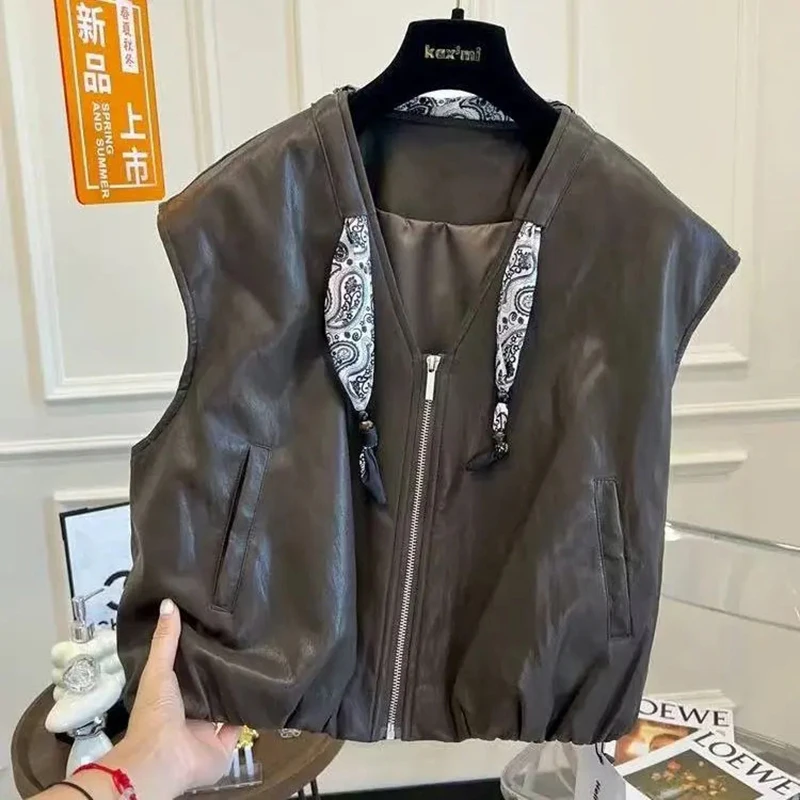 Women Faux Leather Vest Paisley Strap Zip Up Jacket V Neck Sleeveless Drawstring Hem Pu Black Retro Y2K Motorcycle Top Coat