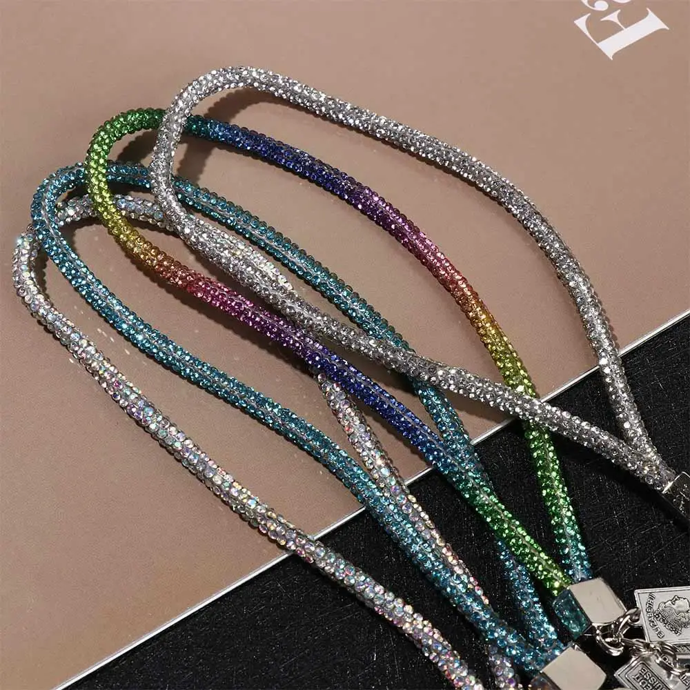 Full Diamond Rhinestone Phone Lanyard Diamond Pendant Wrist Chain Diamond Phone Lanyard Short Anti-lost Cellphone Chain