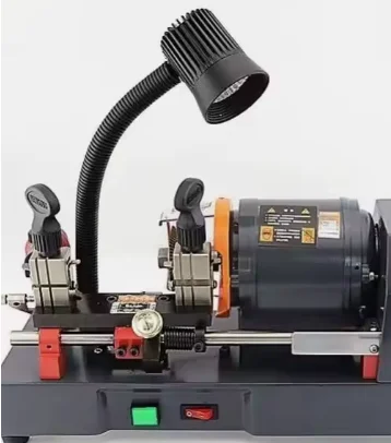 Automatic tooling, advanced single-head key duplication machine