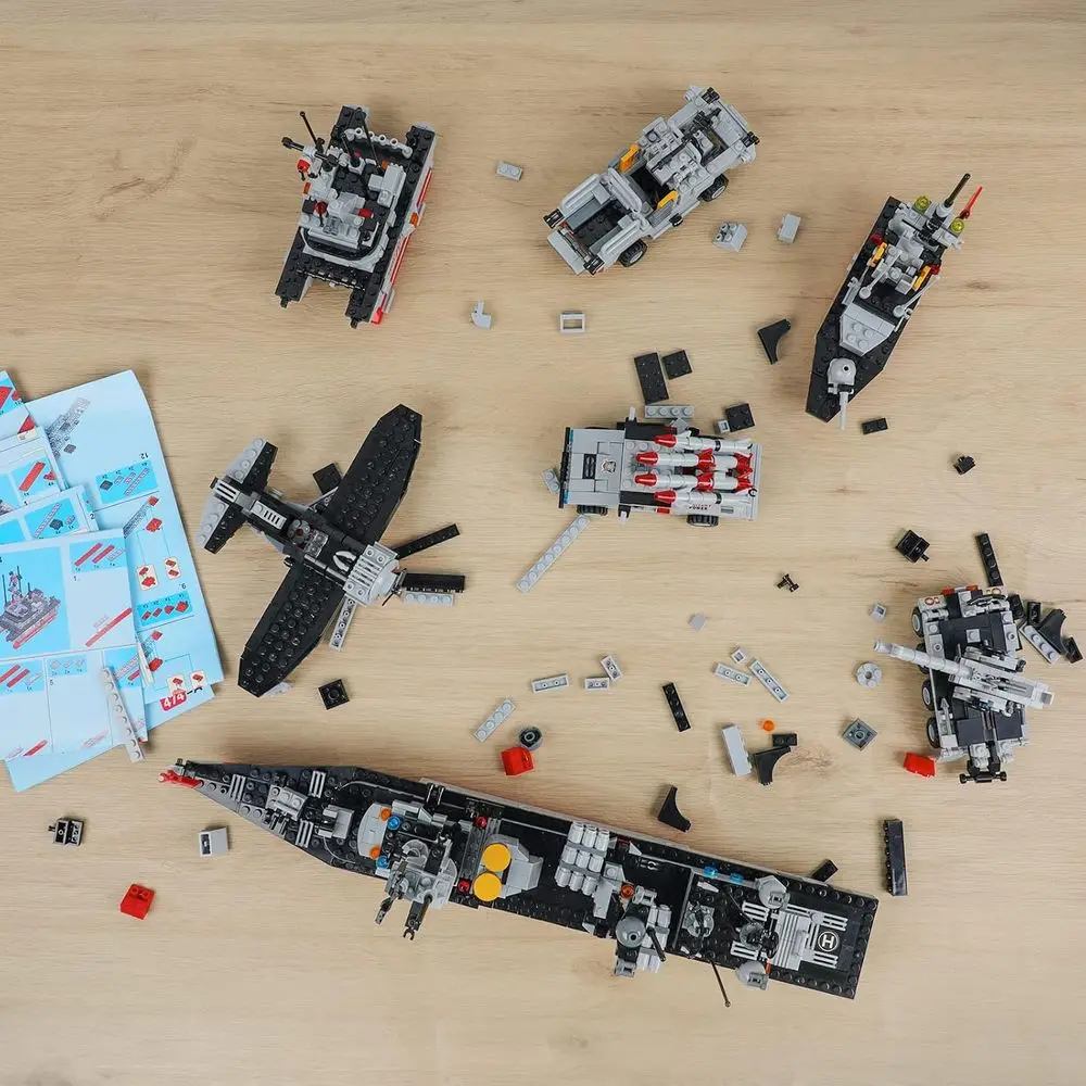 Set da costruzione portaerei 6 in 1 per città della polizia con veicoli militari per età 6-12 anni