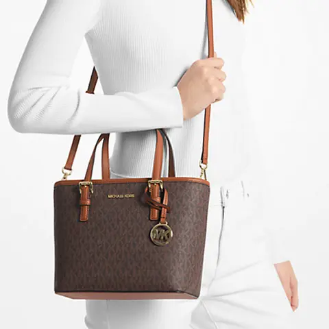 8 best sales Michael Kors-väska - №4