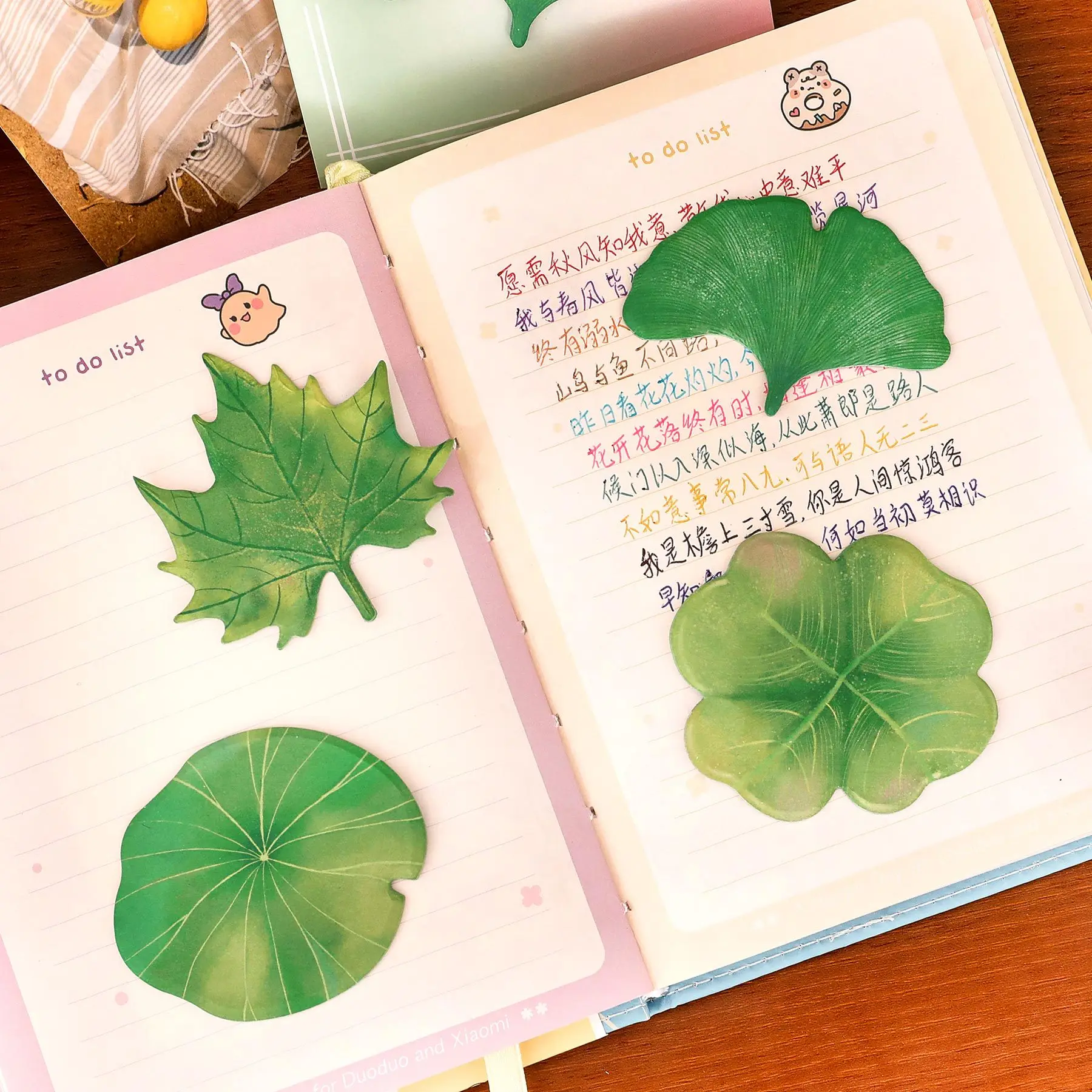 학생들을 위한 예쁜 디자인의 30매 시뮬레이션 잎 모양 스티커 메모지, 단풍잎 메시지 노트, 귀여운 잎, N회 사용 가능한 스티커 메모지