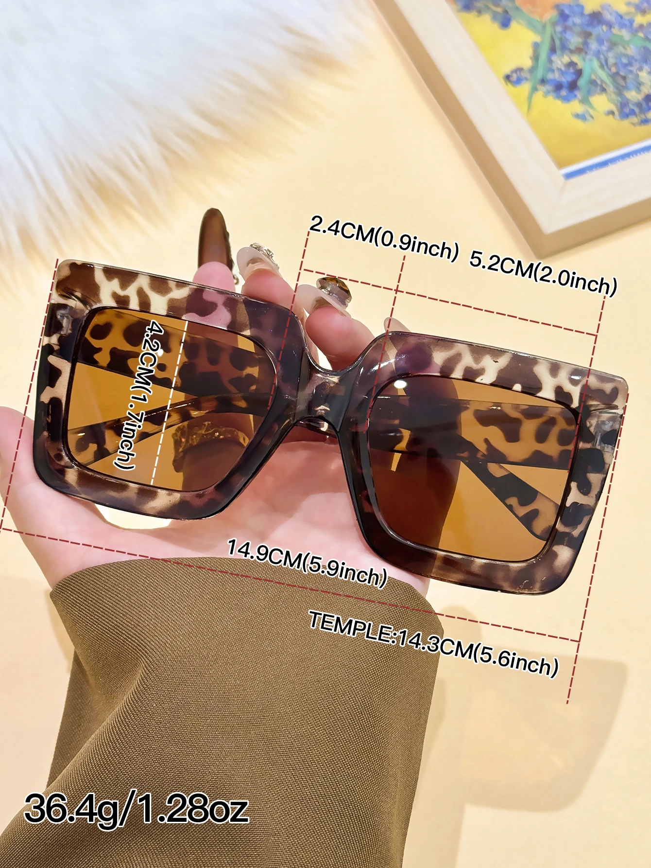 Occhiali da Sole da Donna con - Street Fashion Photoshoot recensione e prezzo