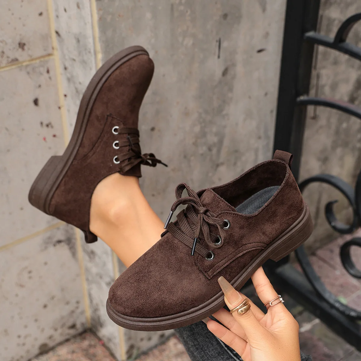 Damen Vintage Wildleder Schnürschuhe mit Niedrigem Blockabsatz Rutschfeste Sohle Lässige Tägliche Gehmode Knöchelhohe Stiefel – Detail 14