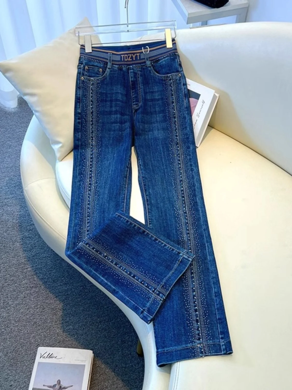 

Облегающие широкие джинсы, женские весенне-осенние новые маленькие размеры, тонкие женские брюки с эластичной резинкой на талии, драпированные прямые джинсы