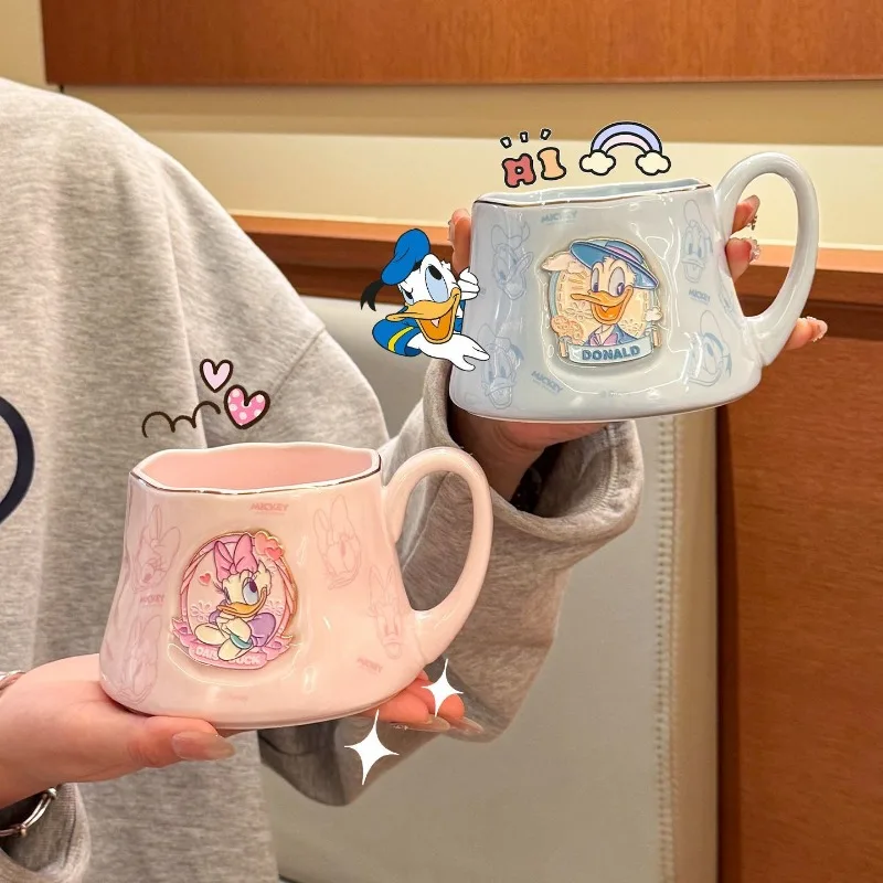 

Disney Anime Peripheral Mickey and Minnie Mug New High Beauty Ceramic Exquisite Badge Coffee Cup Home Couple Cup