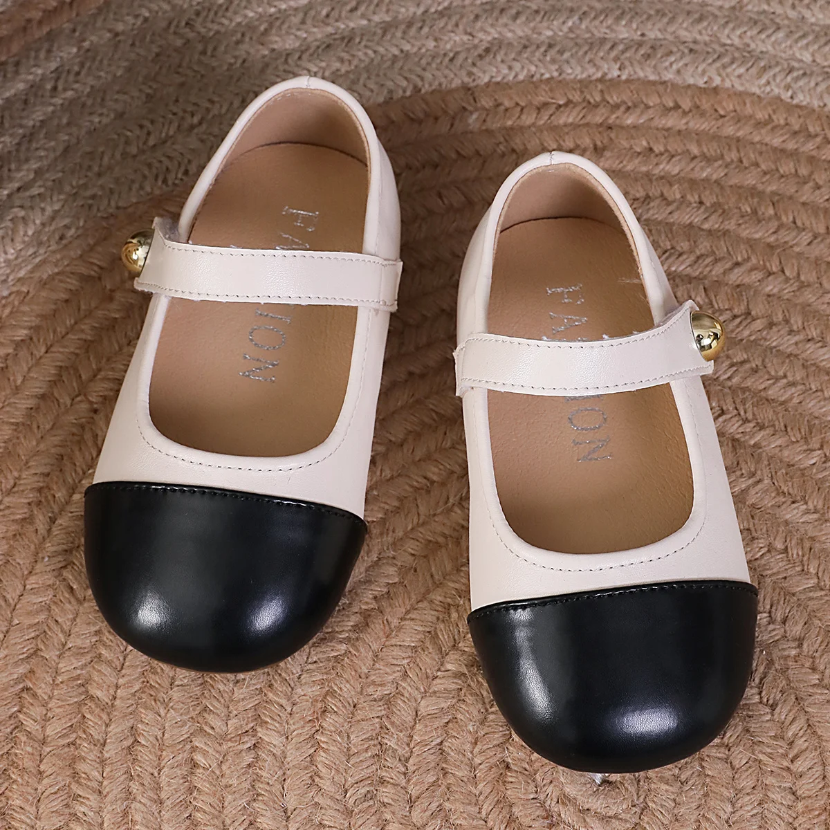 Children Princess Fashion Color Matching Design Shoes Spring and Autumn Fashion Soft Bottom Comfortable Simple Mary Jane Shoes.