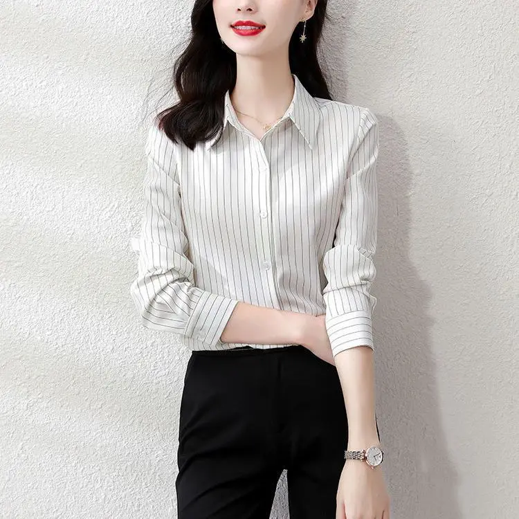 Casual Striped Shirt with Women\'s Design Sense Early Autumn New Korean Version Top Collar Versatile White Long Sleeved Shirt