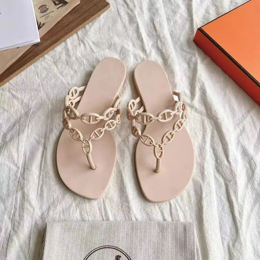 Spring Summer Women's Net Celebrity Flip-Flops Chain Non-Slip Flat Beach Slippers for Casual Wear