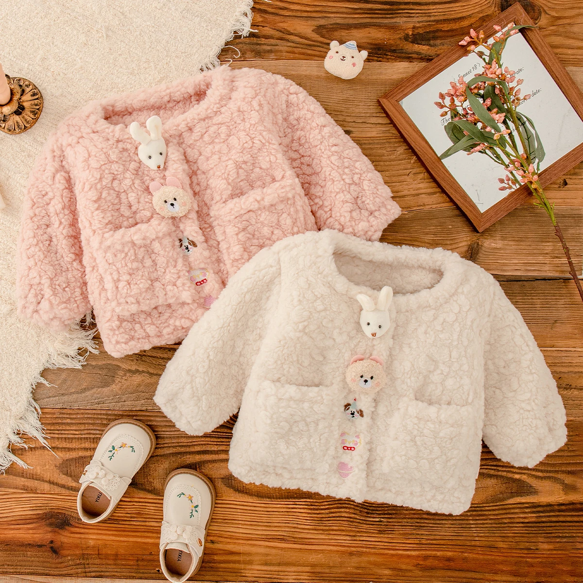 

Winter New Baby Girl Fleece coat Cute Animal Decoration Warm Cardigan For Daily Outdoor Baby Clothing (9 Months -4 Years Old)