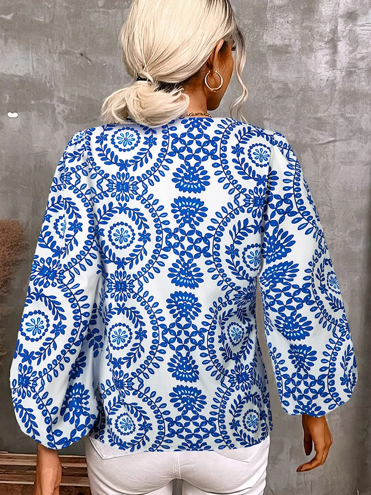 2025 New Autum Slim Long-Sleeved Tops for Women European and American Fashion Versatile Multi-Color Printed Shirts for Women Blue and White Modern Casual