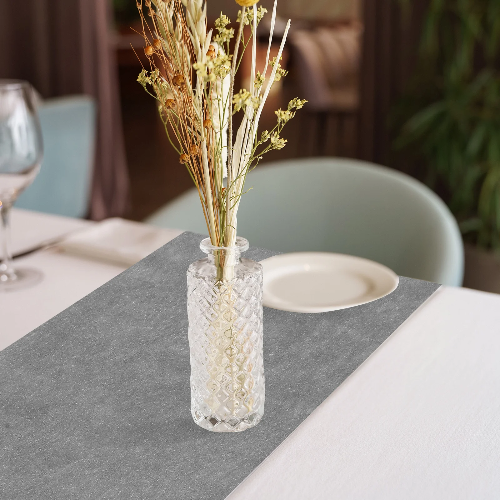 2 Rolls Table Runner Disposable Non-Woven Fabric Table Cover Decoration for Birthday Wedding Party Dining Disposable Tablecloth