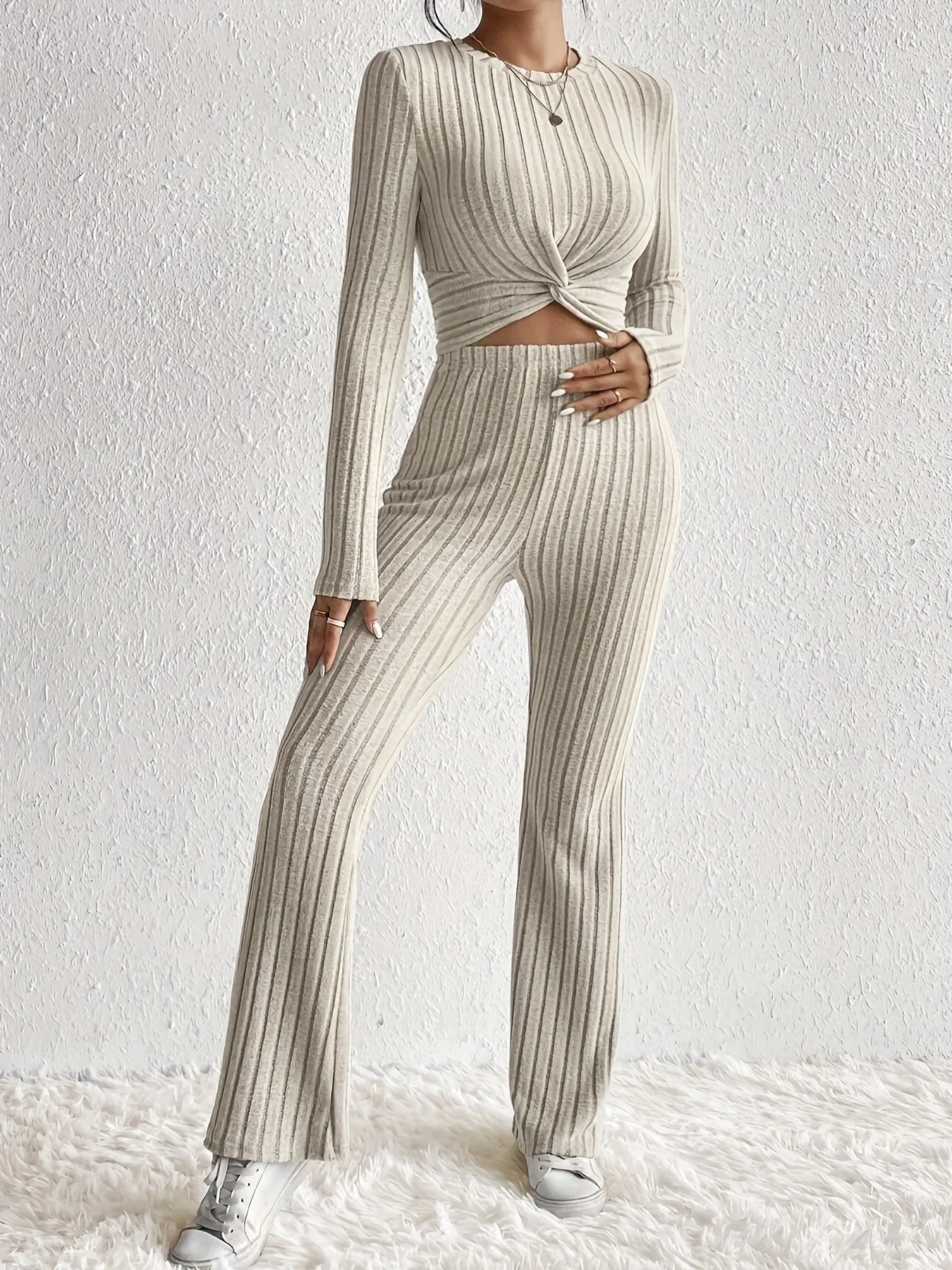 Casual Solid Two-piece Knotted Front Long-sleeved Crop Top and Slim-fitting Pants Suit