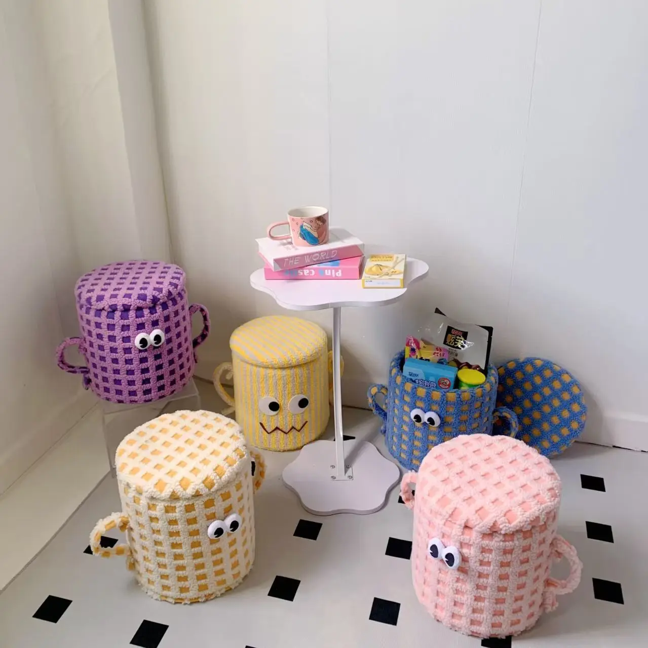 

MOMO Dopamine Monster Storage Bucket Shoe Changing Stool Home Living Room With Cover Cute Snack Storage Shoe Changing Stool