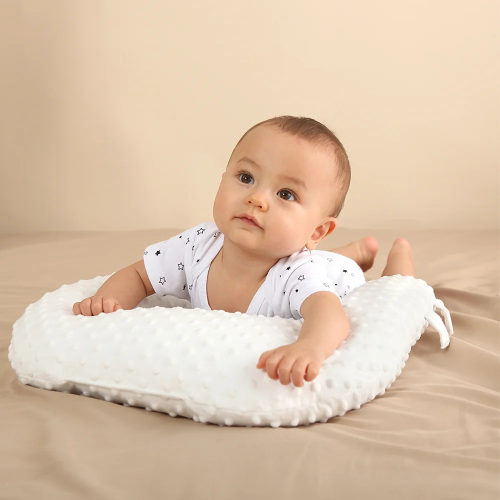 Sunveno Newborn Portable Slope Pad Baby Feeding Pillow Infant Anti Spitting Milk Slope Pad help relieve baby\'s overflowing