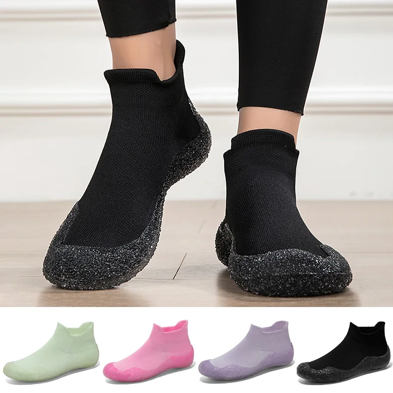 

Outdoor Stream Tracing Shoes Men Women Anti-Slip Soft Sole Rubber Breathable Casual Multi-color Quick Drying Beach Shoe Anti-Cut