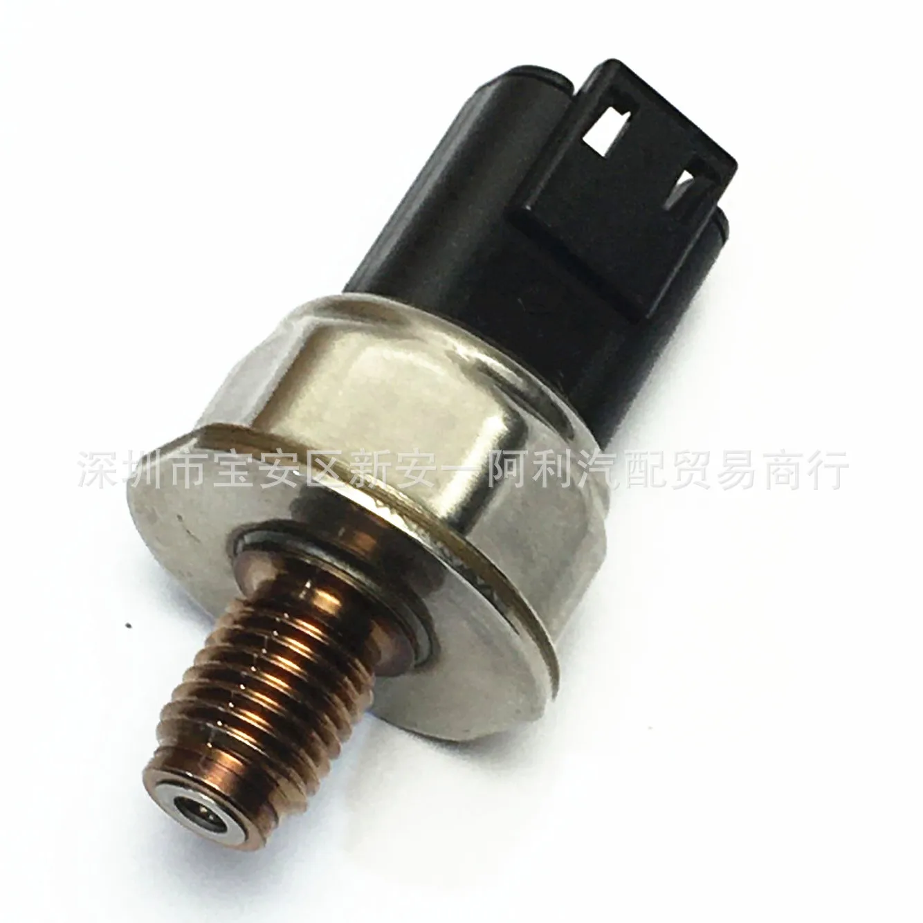 

Подходит для автомобильного датчика давления Common Rail Common Rail Dongfeng 85PP47-02 7210-0497 1412773213