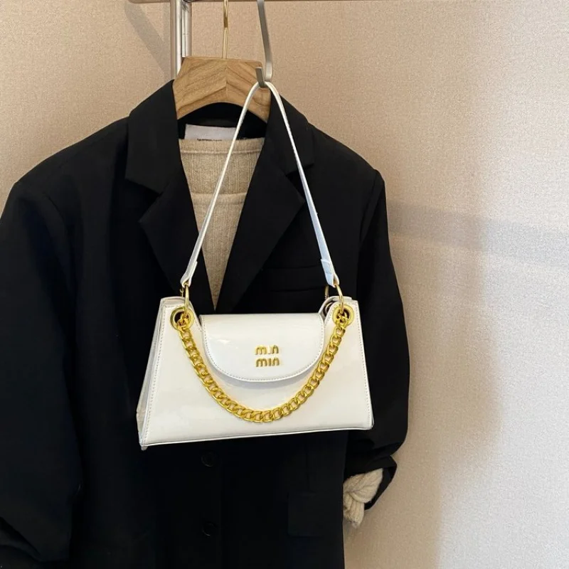 

Ladies Tote Bag Made Of Fine Leather Featuring Trendy Paris Casual Lightweight Soft Daily Modern Look​