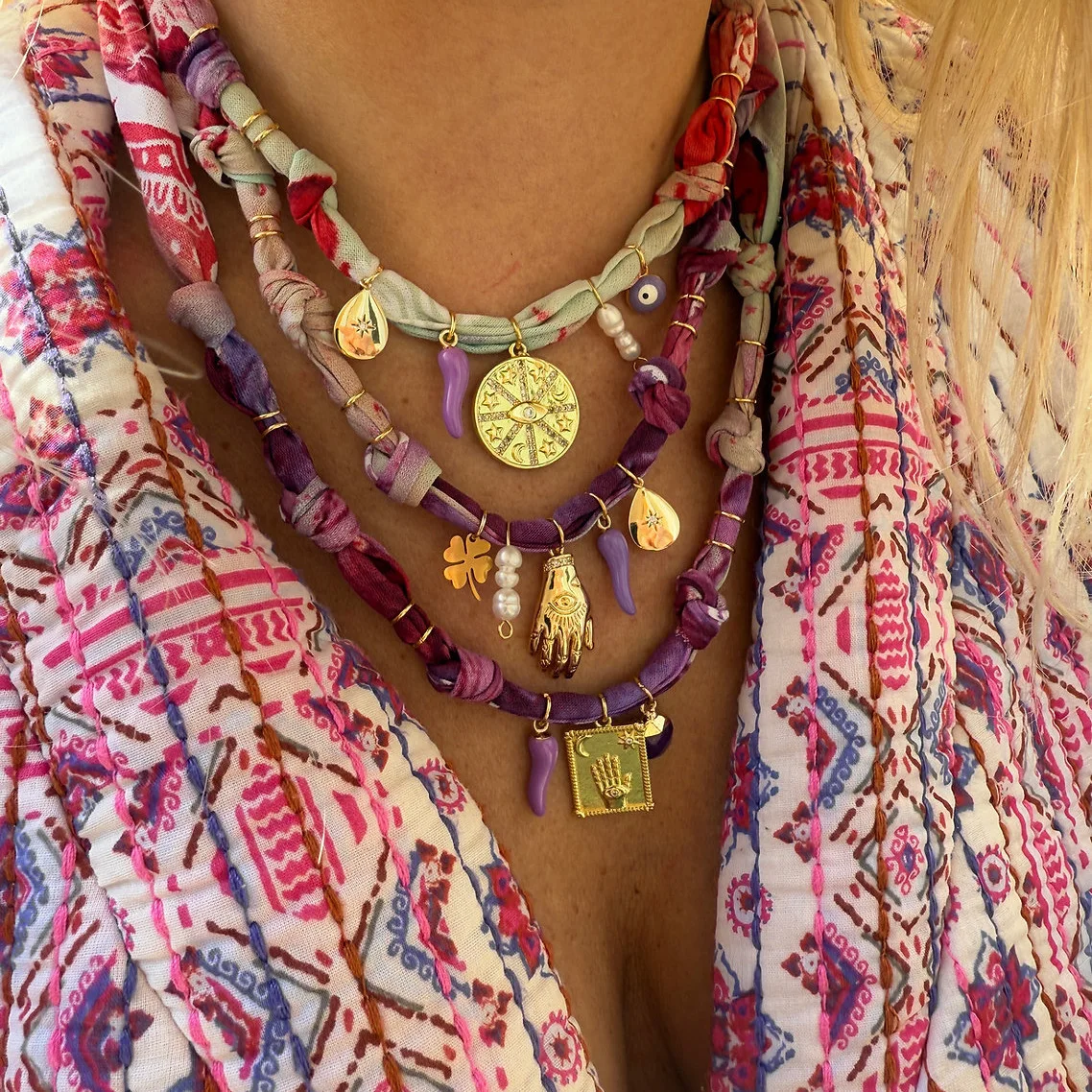 

Beach Wind Colored Dopamine Pendants Women Jewelry Gifts Handmade Accessories Luxury Fairy Twisted Rope Print Charms Necklace