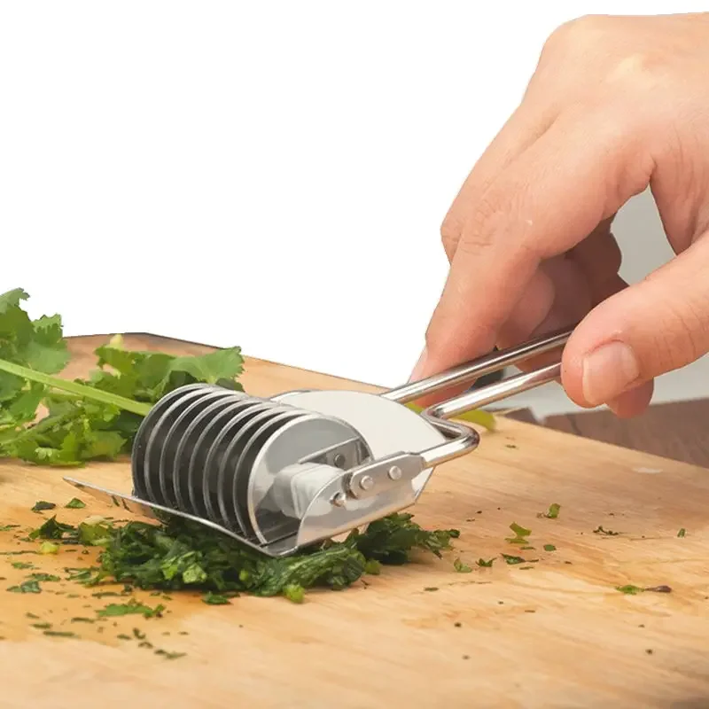 Gadget Stainless Steel Onion Chopper Slicer Garlic Coriander Cutter Cooking Tool for Kitchen Good Helper