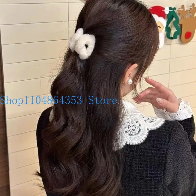 652F Stylish Plush Cats Ear Hair Clips Unique Cats Ear Hair Clips Soft Nonslip Bangs Claw Clips for Women Decoration