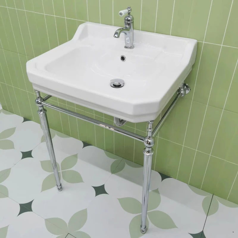Retro floor-to-ceiling washbasin, brass bracket, gold bathroom, balcony washbasin.