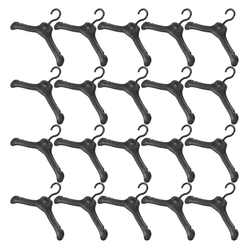 

150pcs Miniature Clothes Hangers Compact Plastic Dollhouse Dress Accessories Rack Closet Organizer for Toy Play