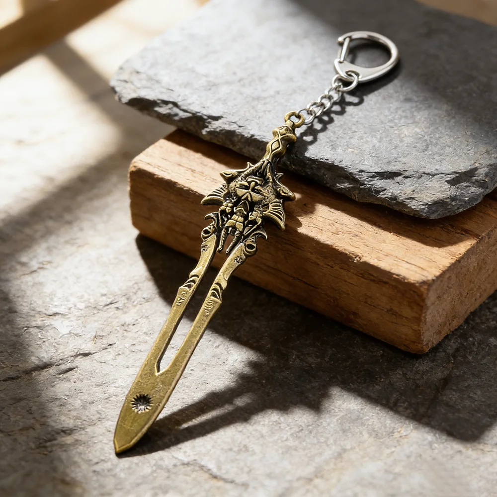 God of War 5 Blade of Olympus Kratos Sword Keychain - Game-Themed Jewelry Accessory for Fans Ideal Gift