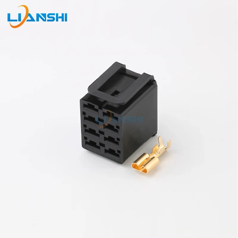 PP0320002 Automotive connector for rocker switch excavator 8P plug with terminal