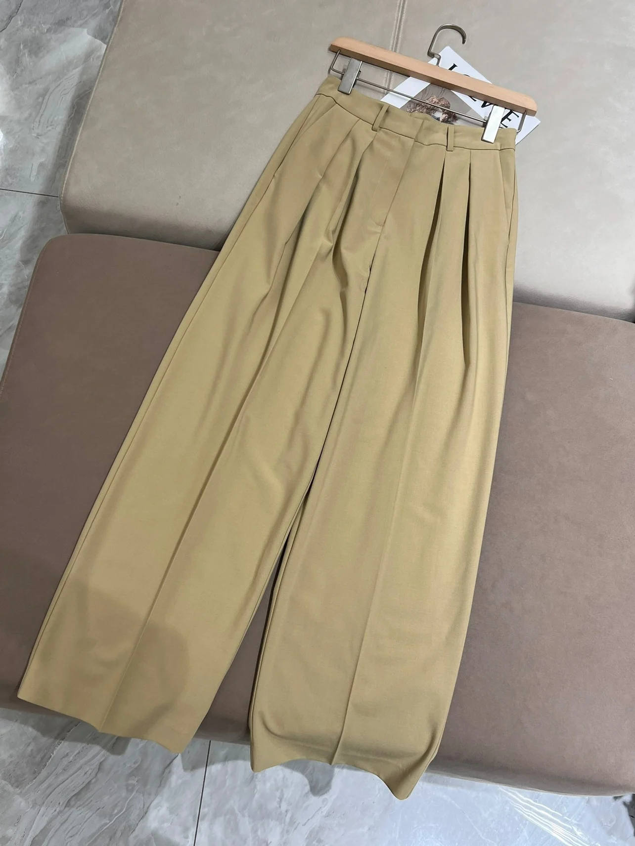 Minimalist high waist tailored office casual trousers