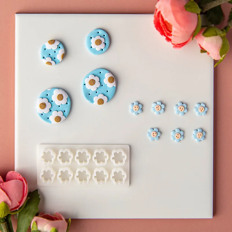 10mm Mini Flower Polymer Clay Cutters Fresh Flower Combination Clay Molds for DIY Earring Pendant Jewelry Cutting Die Hand Tools