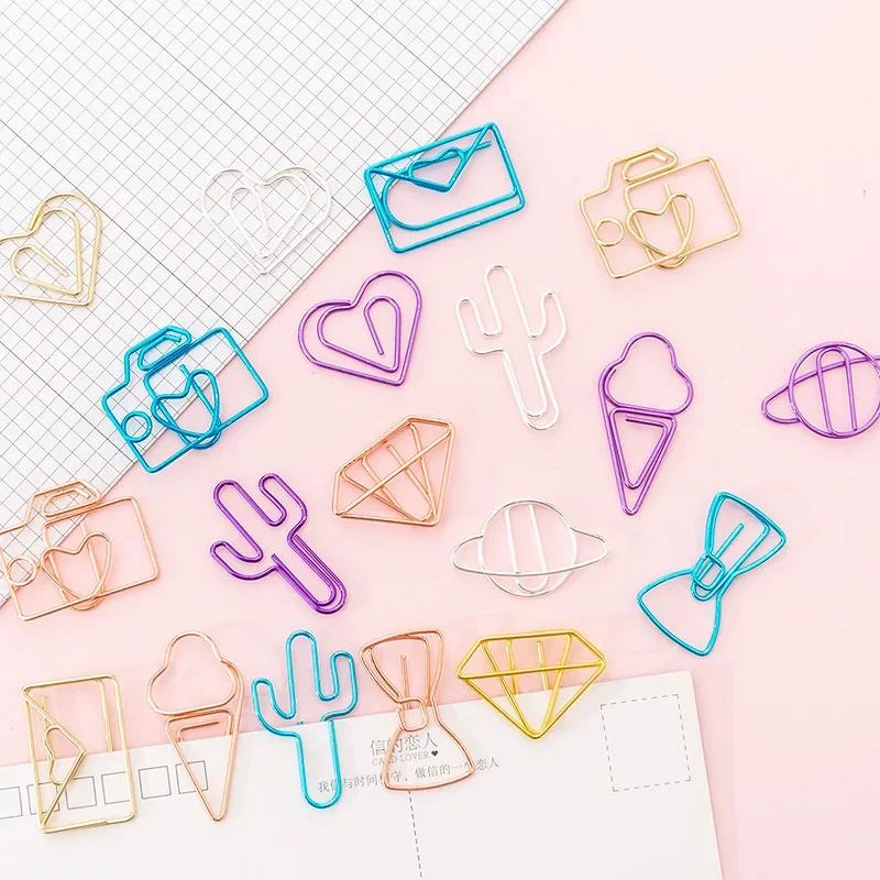 10pcs Hollow Star Love Heart Paper Clips Metal Hollow Binder Clips Notebook Bookmarks Photos Tickets Holder Stationery Office