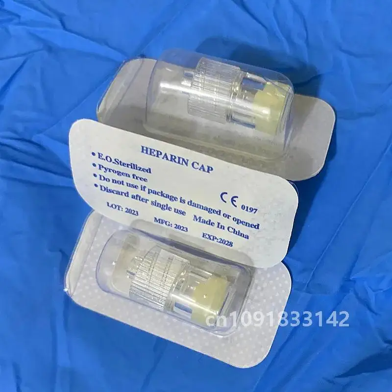 Heparin Cap IV Disposable Cannula Heparin Caps for Dog Cat Pet Veterinary Supplies