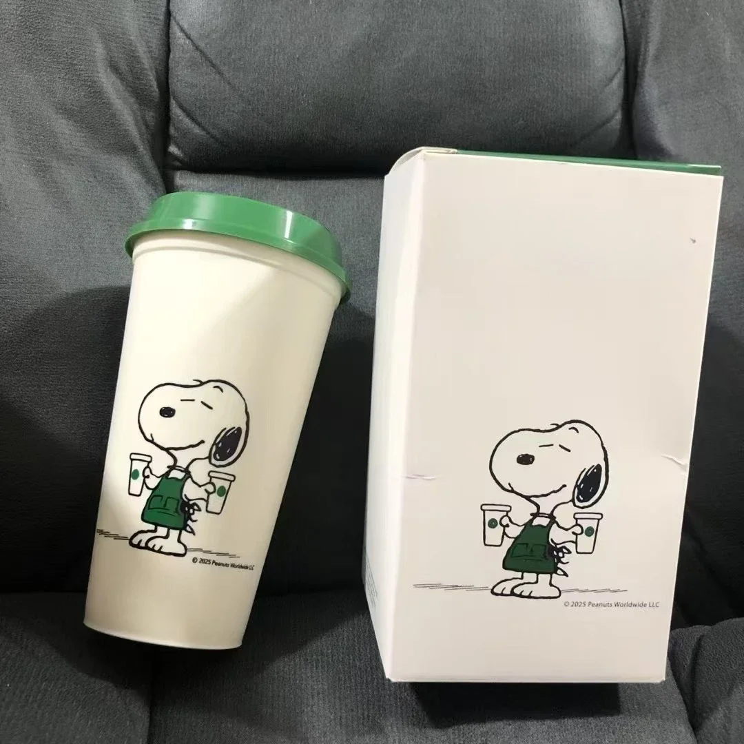 

2025 New Snoopy Mug Joint Series Plastic Cold Drink Cup Milk Cup Cold Coffee Cup Kawaii Girl's Christmas Birthday Gift