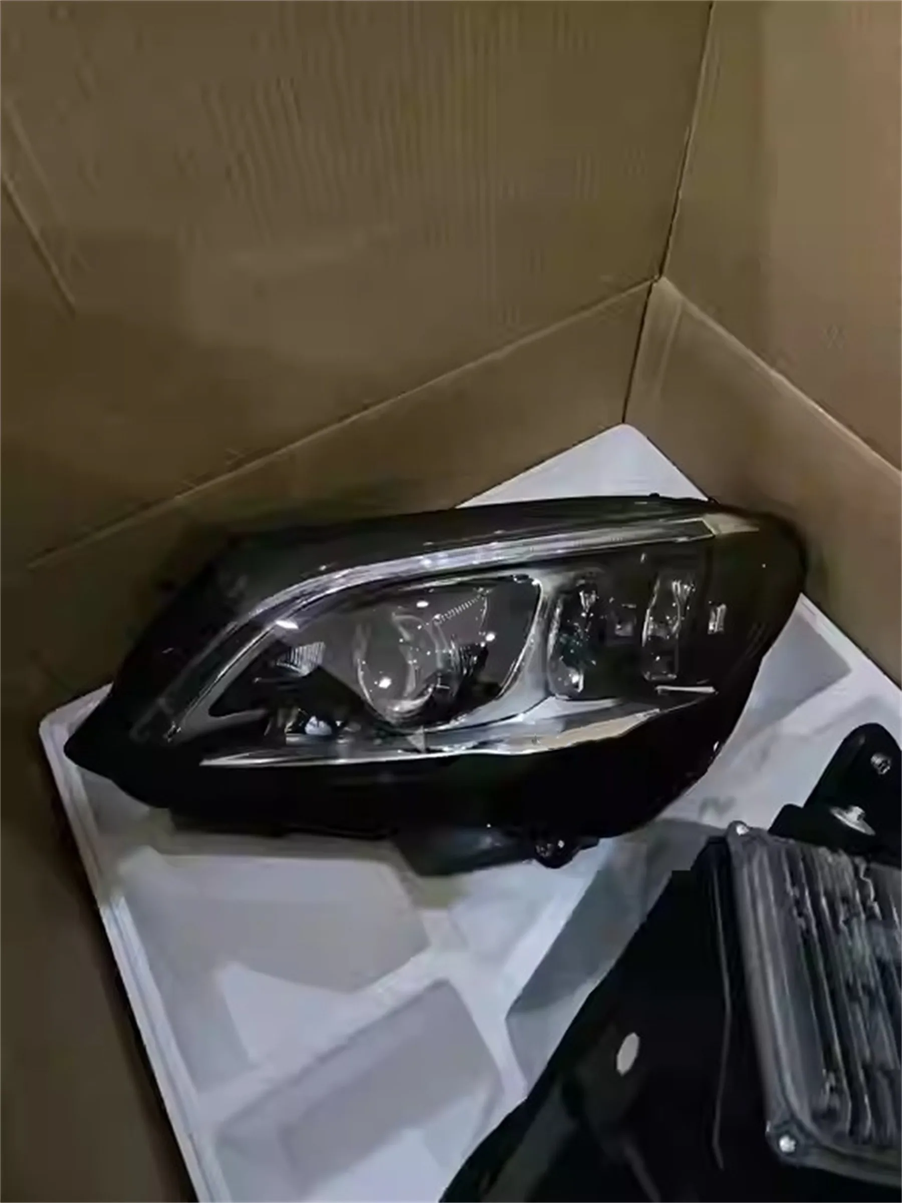 Car Front LED Headlight Headlamp for Mercedes Benz C-Class W205 modified AMG 15-21 Daytime Running Light Turn signal