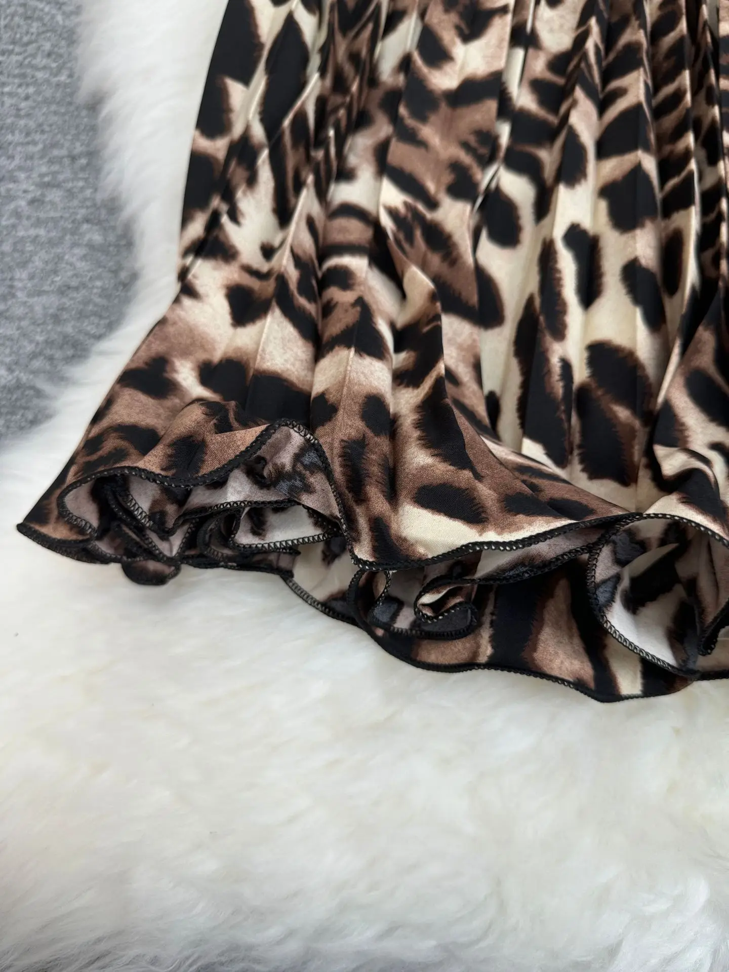 Spring Summer Leopard Print Pleated Long Skirt For Women 2026 Vintage Casual Office Lady Skirts