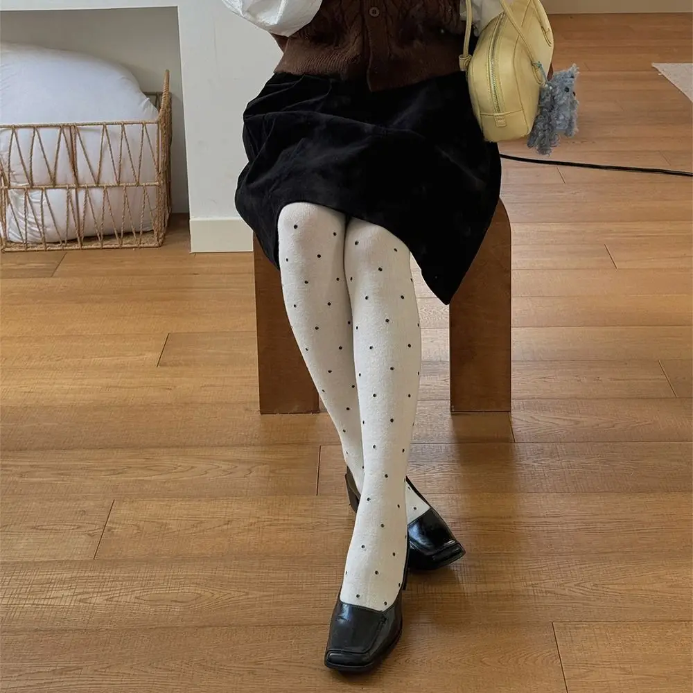 المألوف البولكا نقطة جوارب طويلة تنفس مرقط المرأة طماق مريحة عالية الخصر الشتاء الجوارب الحرارية موسم الشتاء