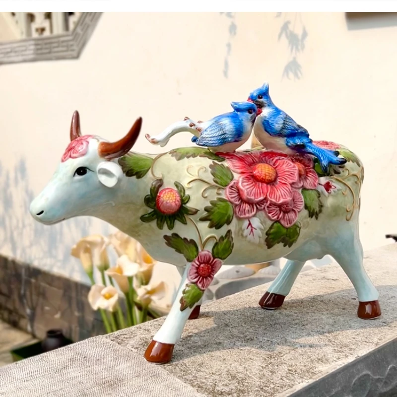 

pastoral hand-painted ceramic magpie ox decoration high-end room accessories