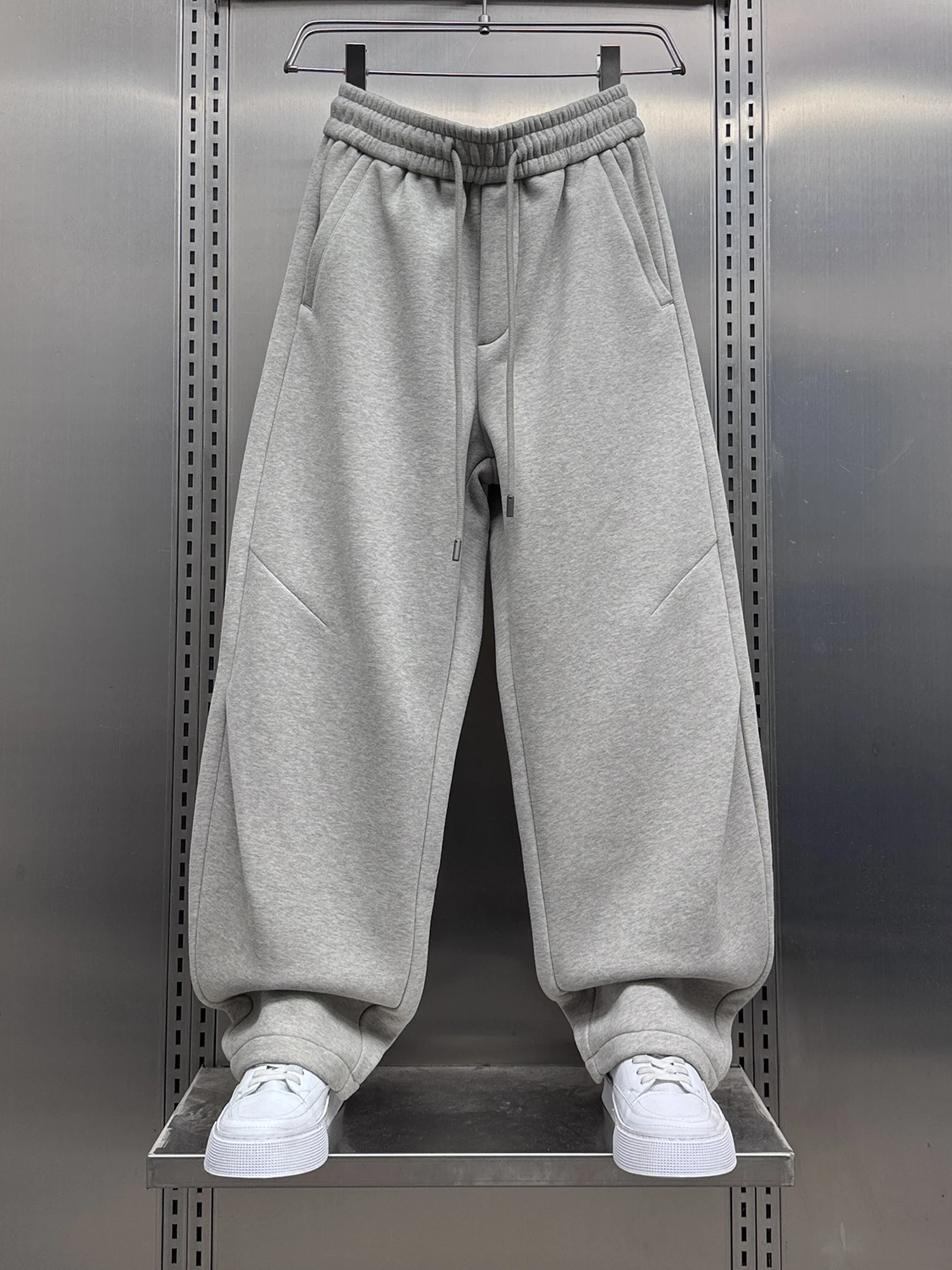 

Men's Thiened Fce Lined Loose Straight Leg Pants Casual Sports Sweatpants Simple Color Winter 2025 New Arrival