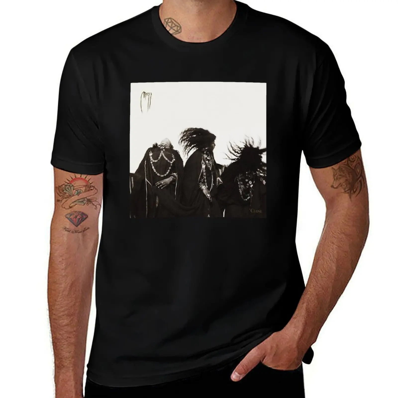 

Close Messa T-Shirt man t shirt designer man t shirts cotton