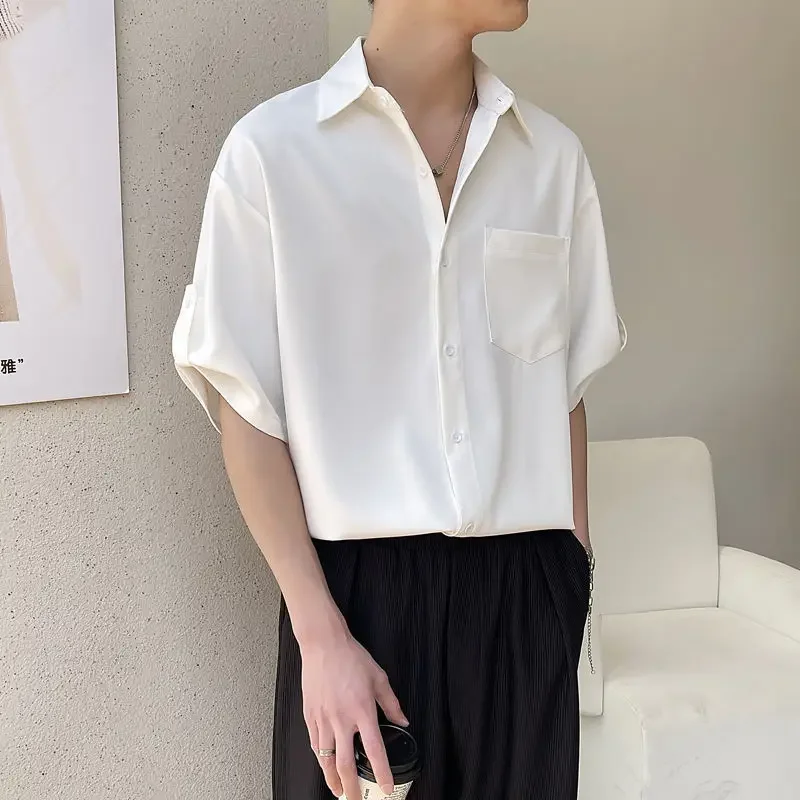 Camicia a maniche corte in seta di ghiaccio di alta qualità da uomo 2024 estate nuova moda coreana con risvolto a mezza manica camicie Casual da