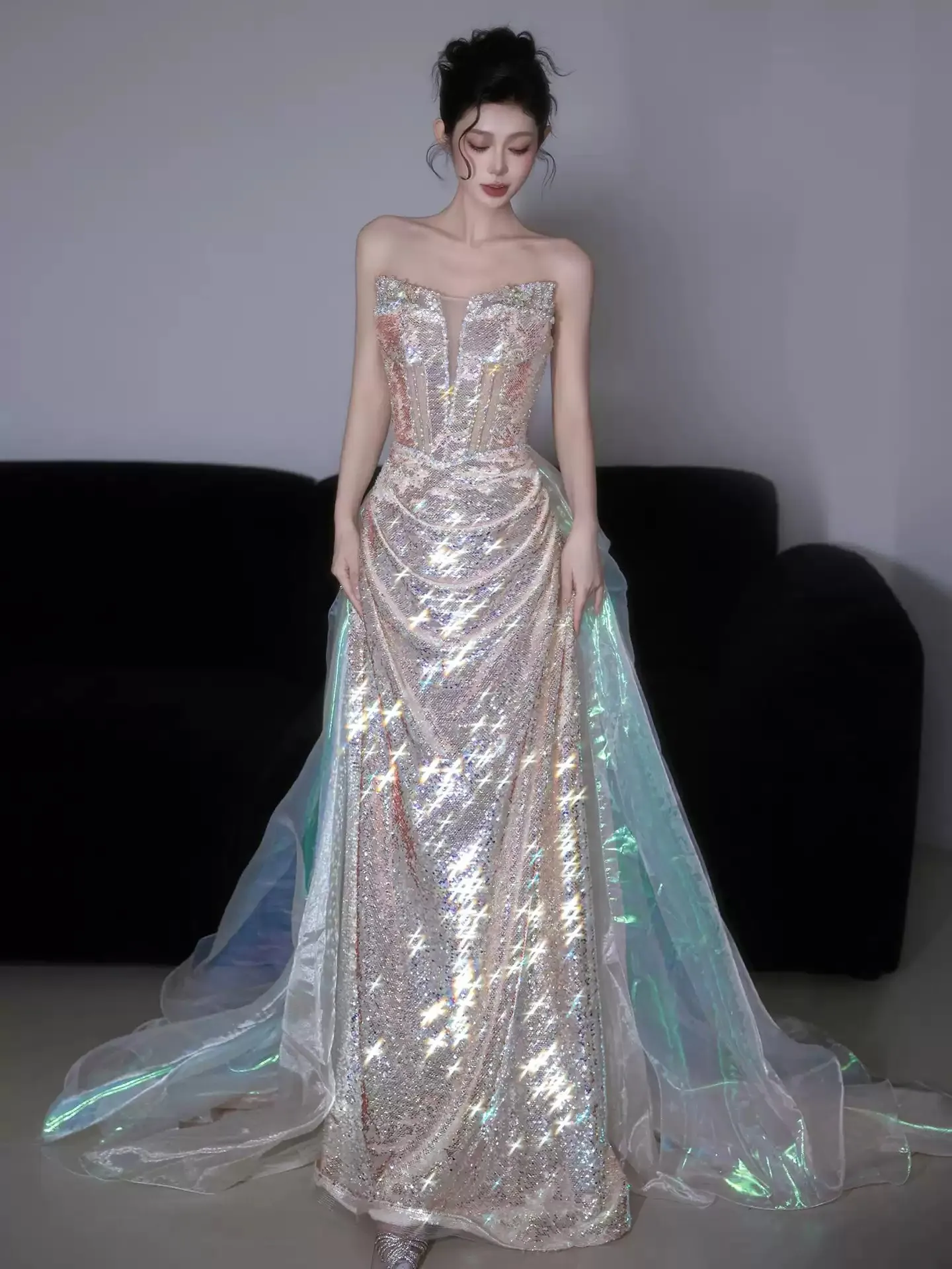 فستان سهرة مزين بالترتر اللامع فستان حورية البحر للحفلات الراقصة بدون حمالات ورباط من الخلف