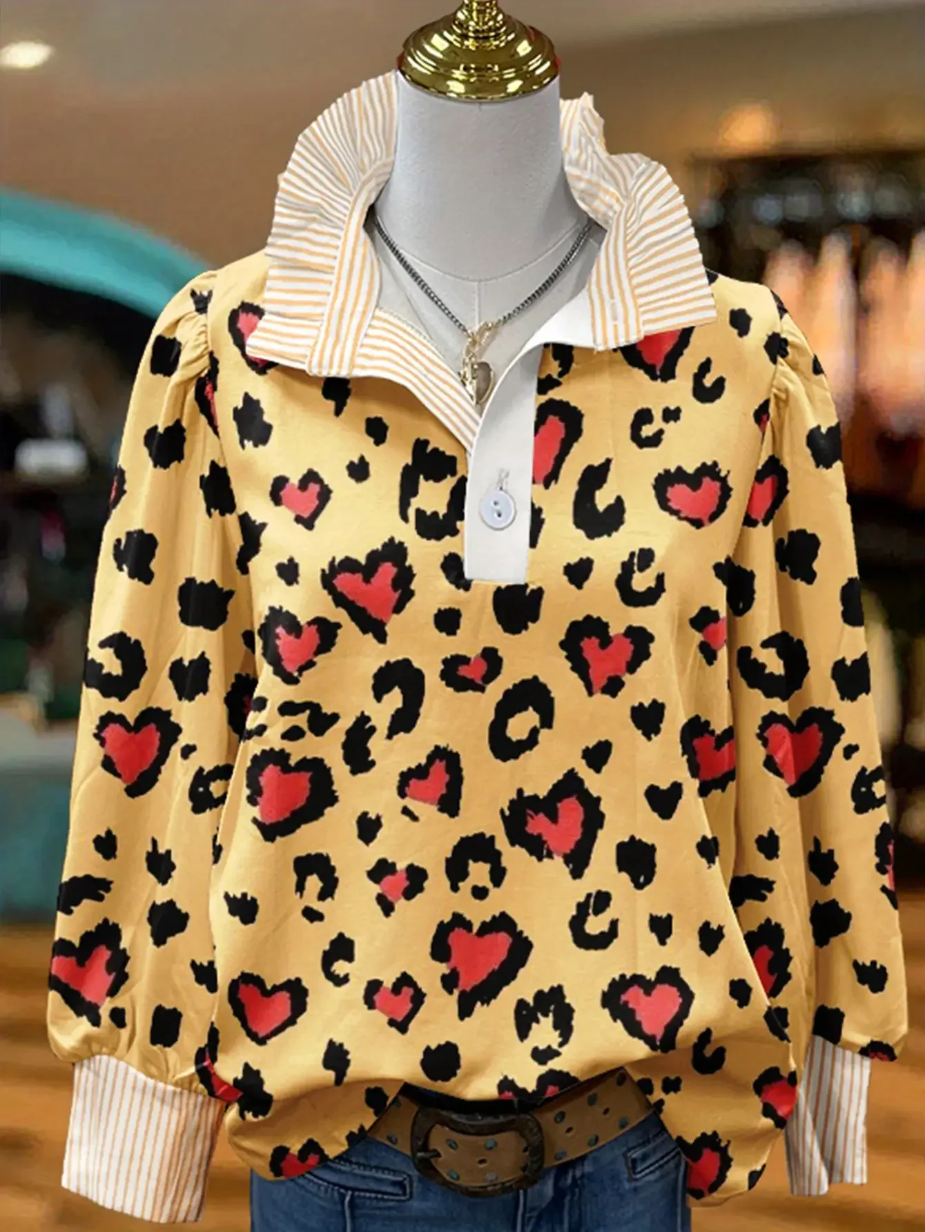 

Women's striped casual fashion shirt with multi-color striped collar and half button shirt pattern, Love leopard print top