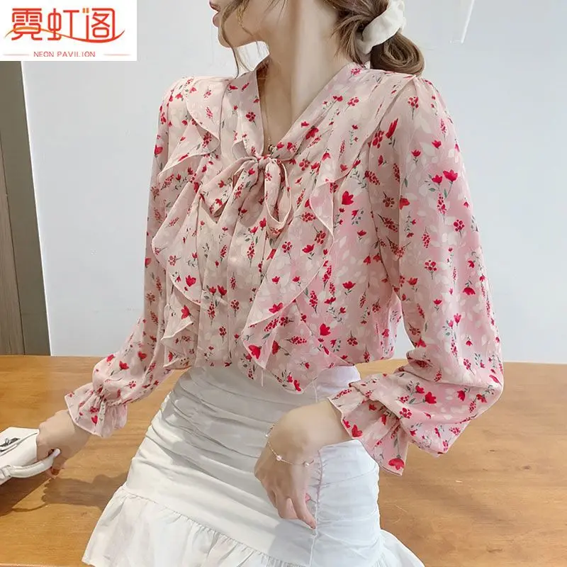 Lotus Leaf Edge Floral Chiffon Shirt Women's New Style Small Shirt Covers the Stomach High-end Base Layer Shirt