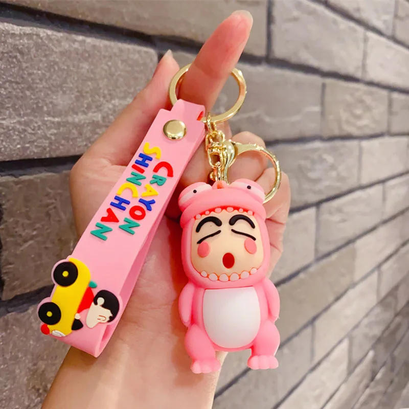 Porte-clés croix dessin animé, crayon Shin-Chan, porte-clés anime, pendentif cartable beurre, porte-clés Kawaii, couple, voiture, sac à dos, cadeau de décoration