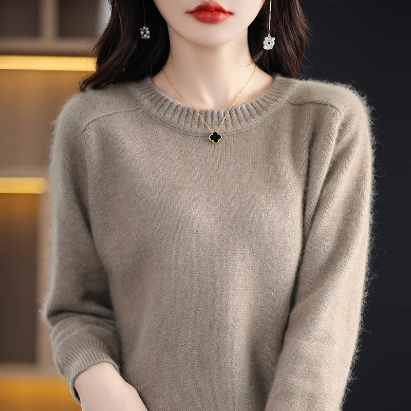 

Mink velvet women's round neck loose and idle thickened split warm wool sweater