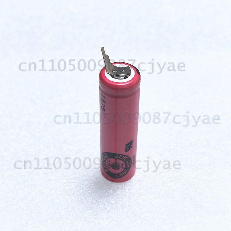 UR14500AC 3.7V 740mAh 14500 Flat Top Rechargeable Li-ion Battery With Nickel Tabs