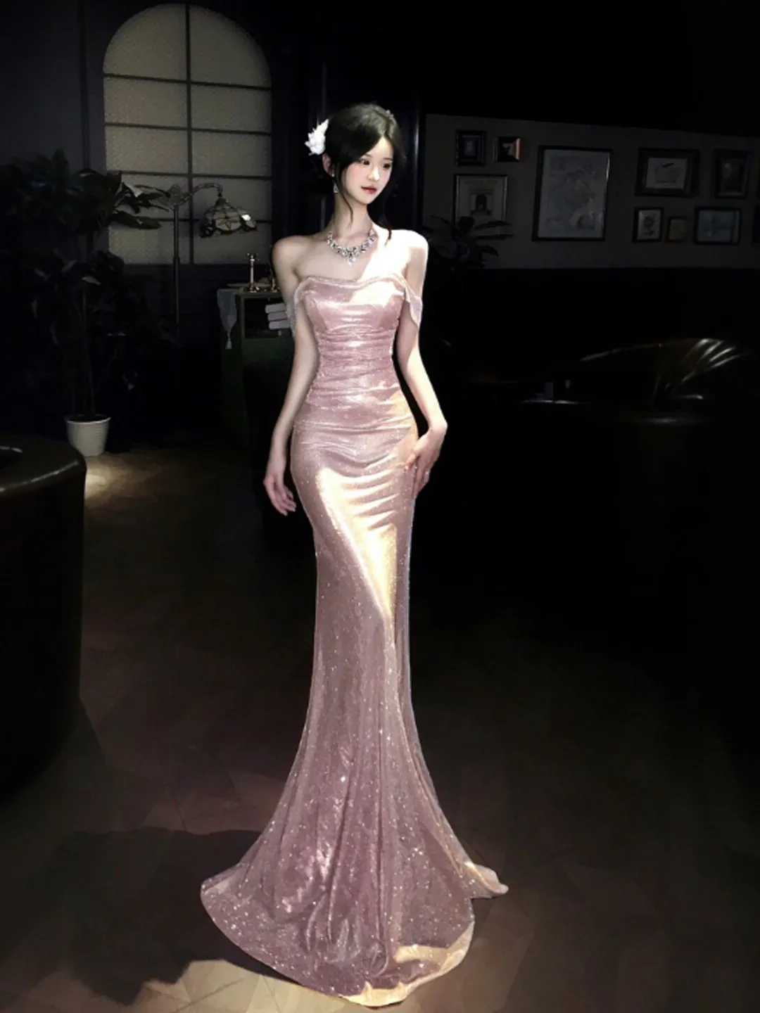 

Elegant High-End Evening Dress Slim Fit Bodycon Long One Shoulder Sister Style Summer Fashionable Party Gown Cotton Blend
